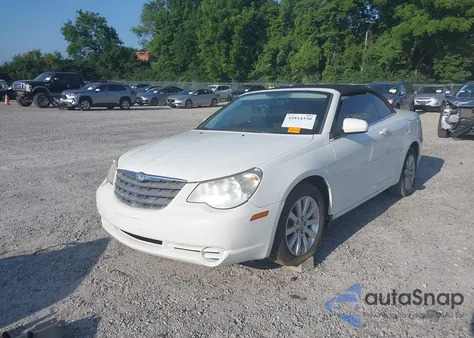 2010 Chrysler Sebring Touring из США, поврежденный, VIN 1C3BC5ED2AN142688